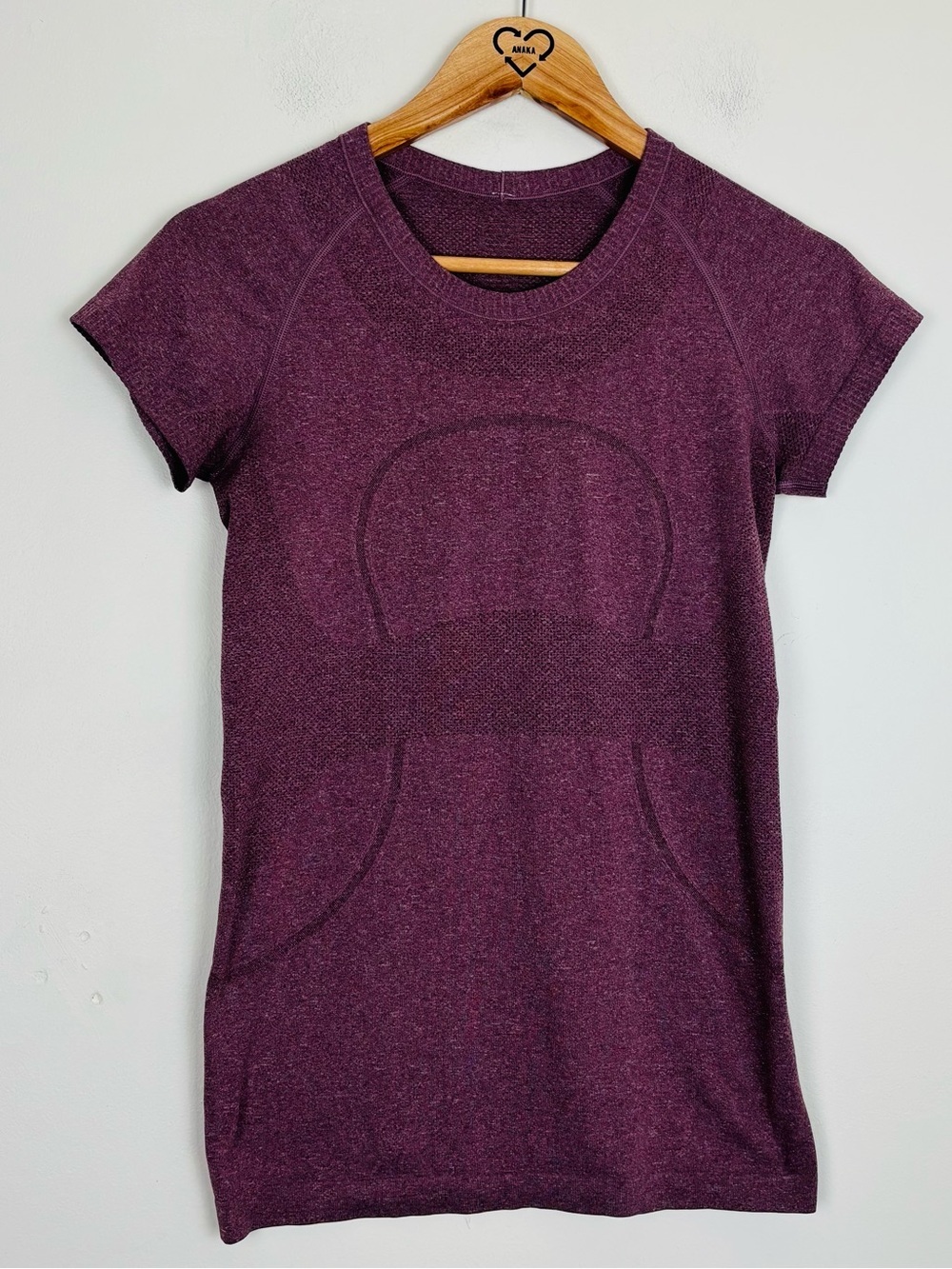 Lululemon Dusty Plum Short Sleeve Swiftly Tech Top. Size 6